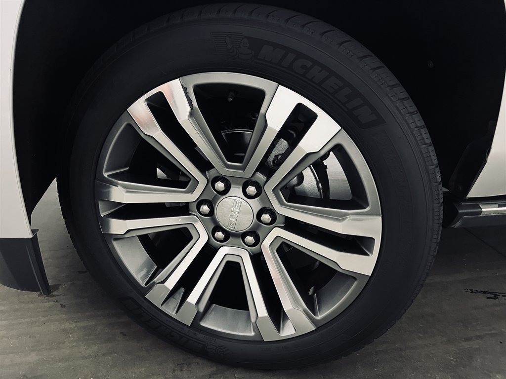 2018 GMC Yukon - $24,700