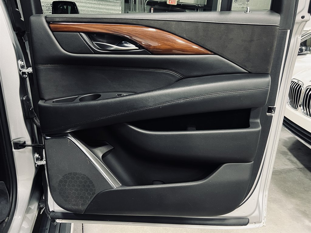 2018 Cadillac Escalade - $22,500