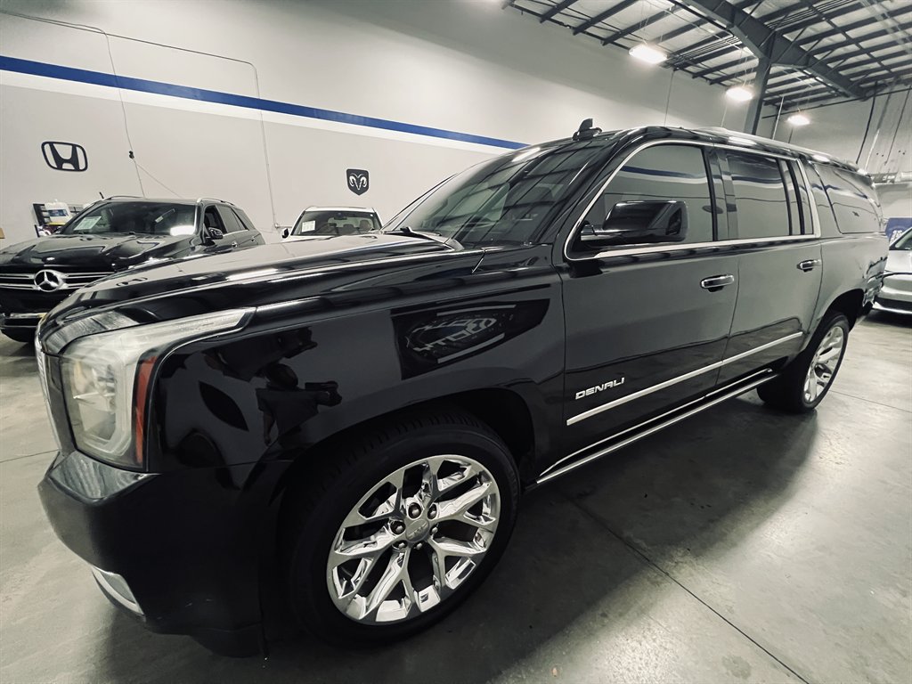2019 GMC Yukon - $27,850