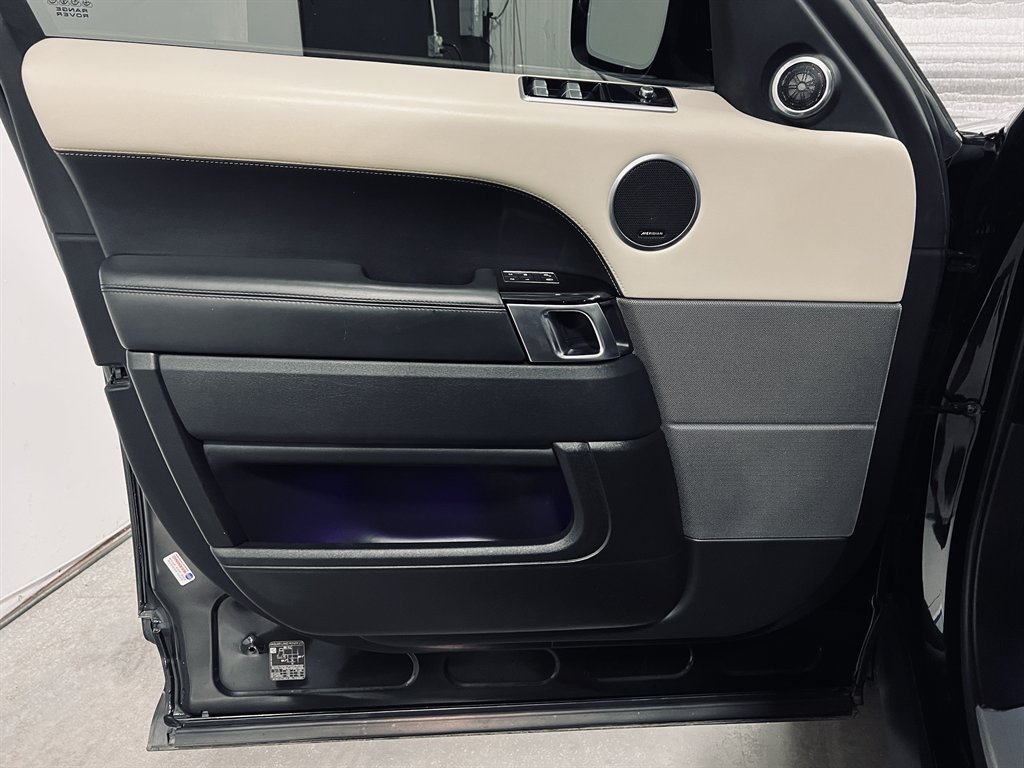 2020 Land Rover Range Rover Sport - $23,999