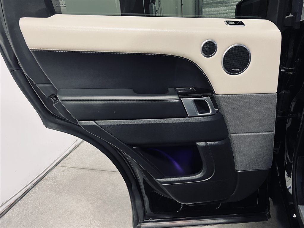 2020 Land Rover Range Rover Sport - $23,999