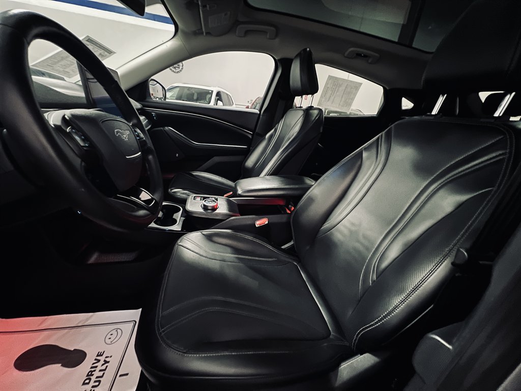 2021 Ford Mustang - $22,700