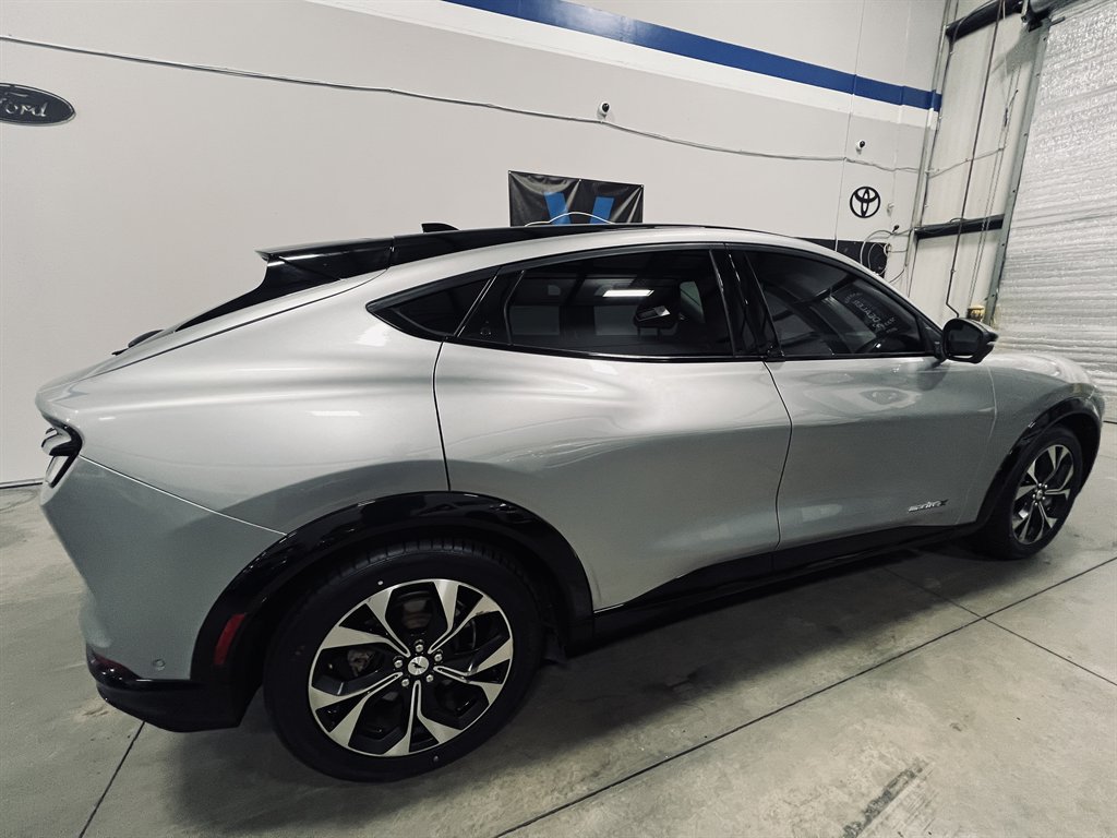 2021 Ford Mustang - $22,700