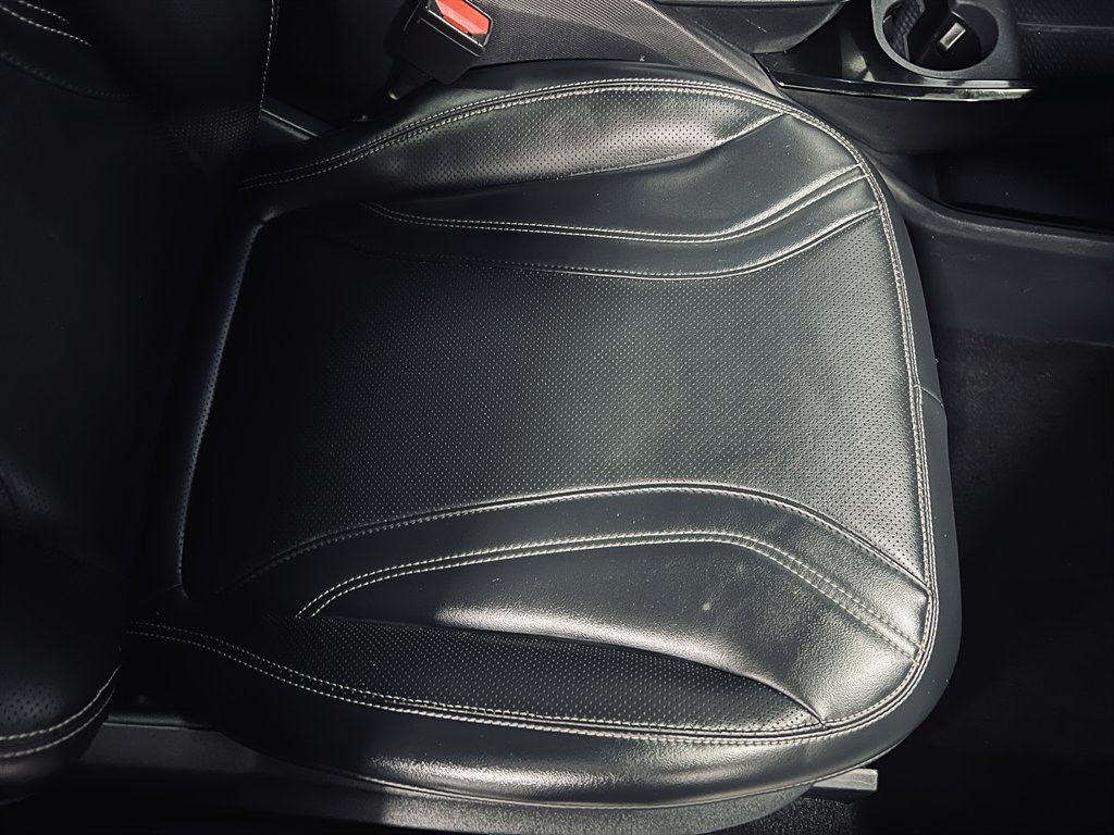 2021 Ford Mustang - $22,700