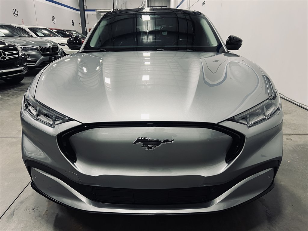 2021 Ford Mustang - $22,700