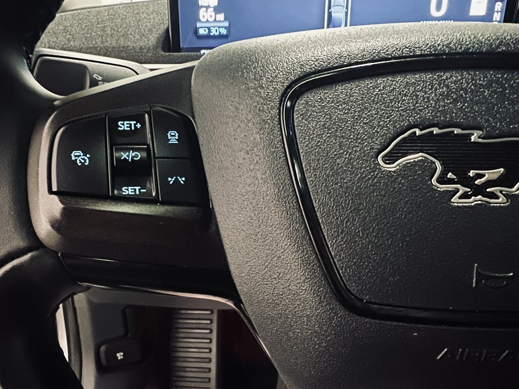 2021 Ford Mustang - $22,700