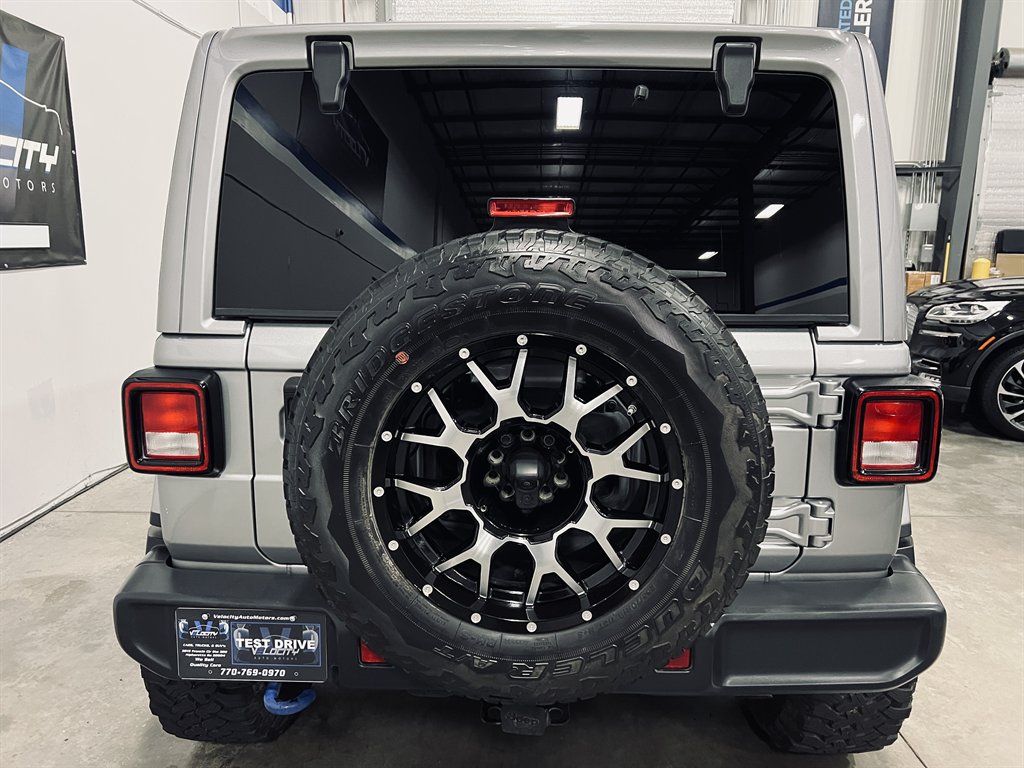 2018 Jeep Wrangler - $19,500