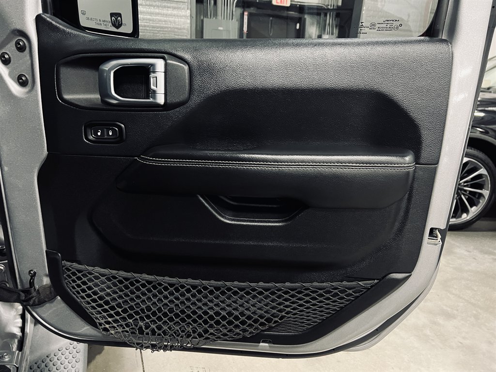 2018 Jeep Wrangler - $19,500