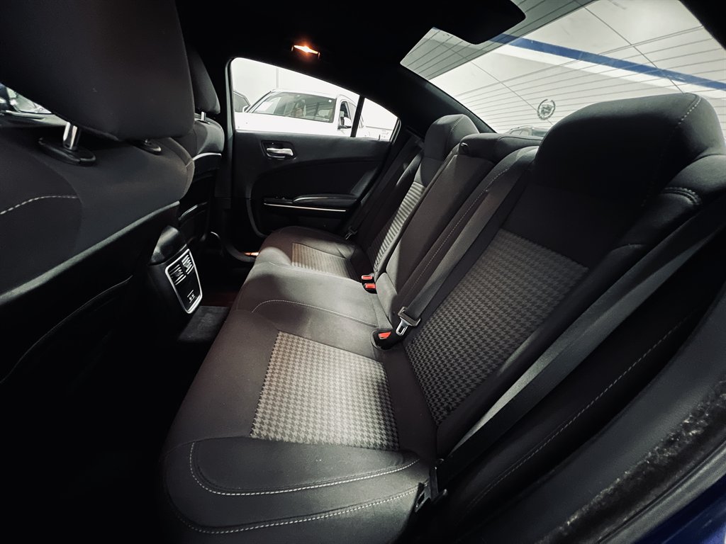 2019 Dodge Charger - $24,300