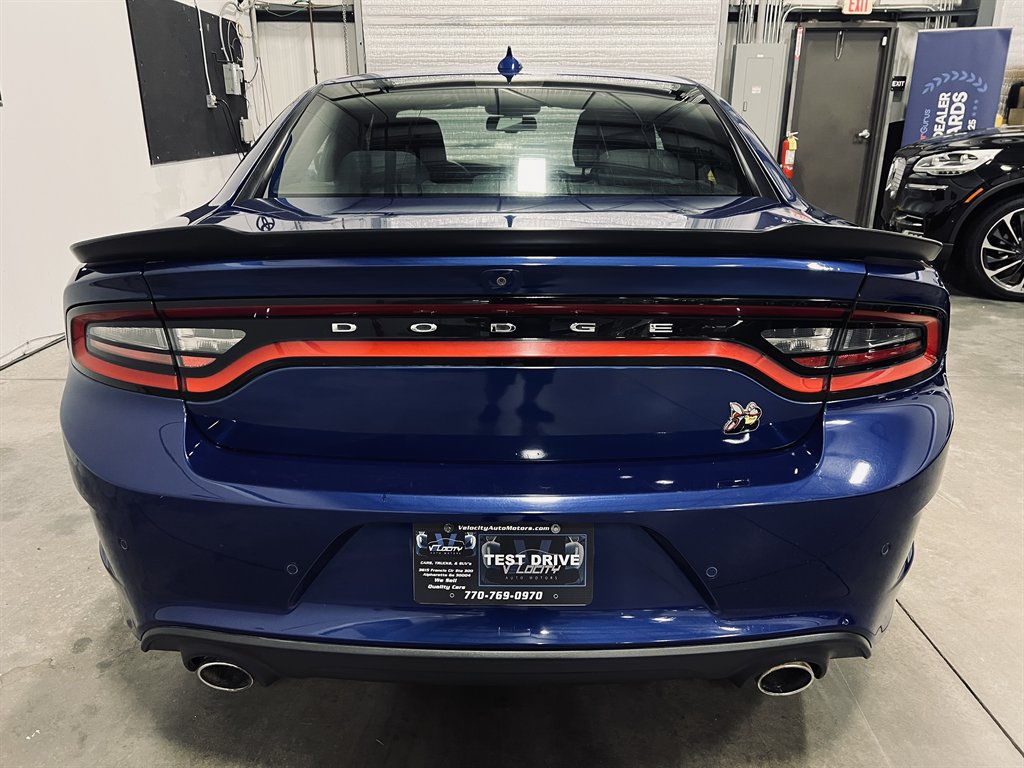 2019 Dodge Charger - $24,300