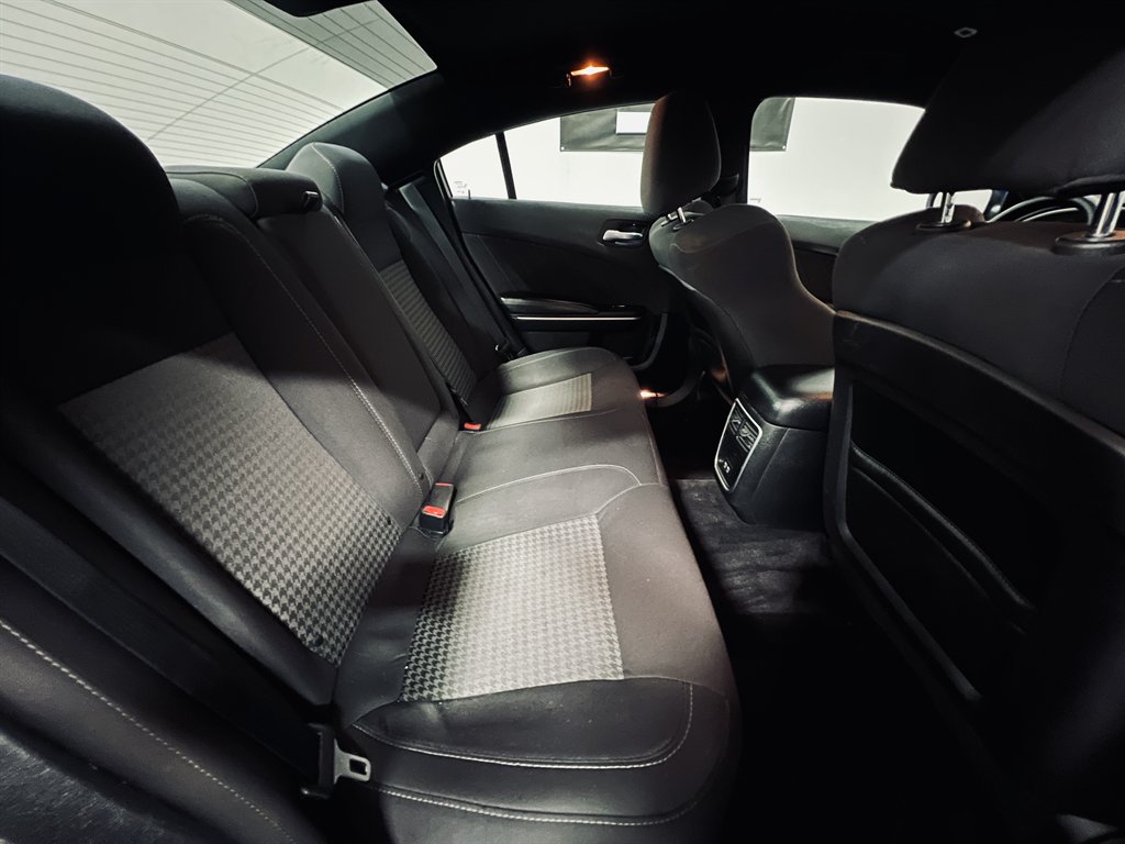 2019 Dodge Charger - $24,300