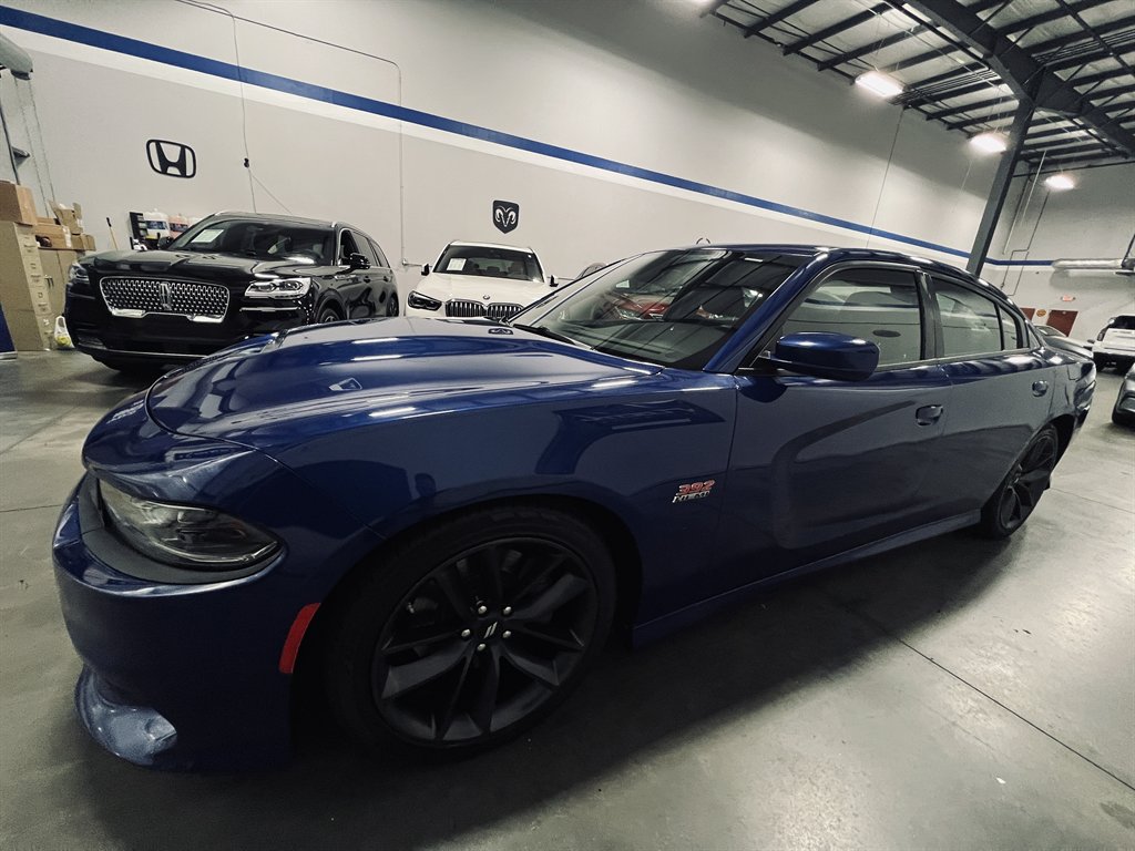 2019 Dodge Charger - $24,300