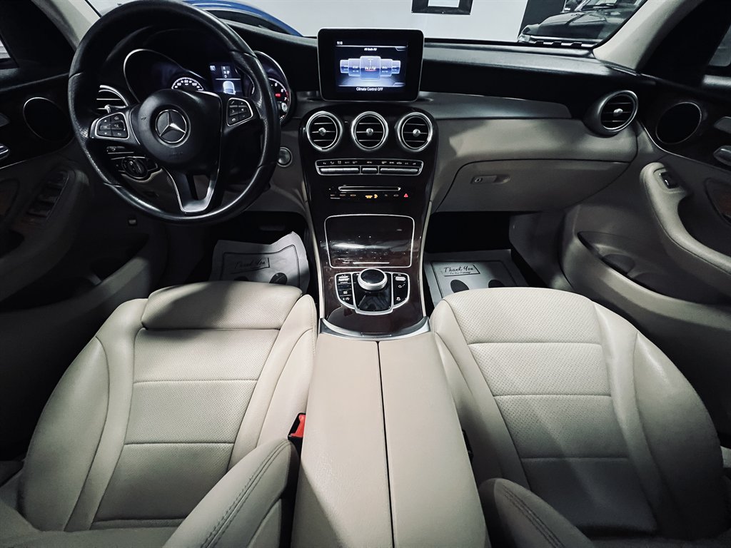 2018 Mercedes-Benz C-Class - $12,500