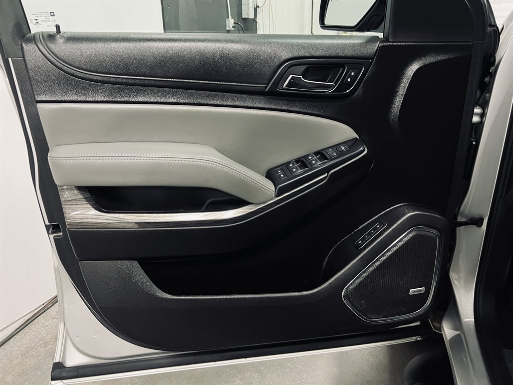 2020 Chevrolet Suburban - $24,999
