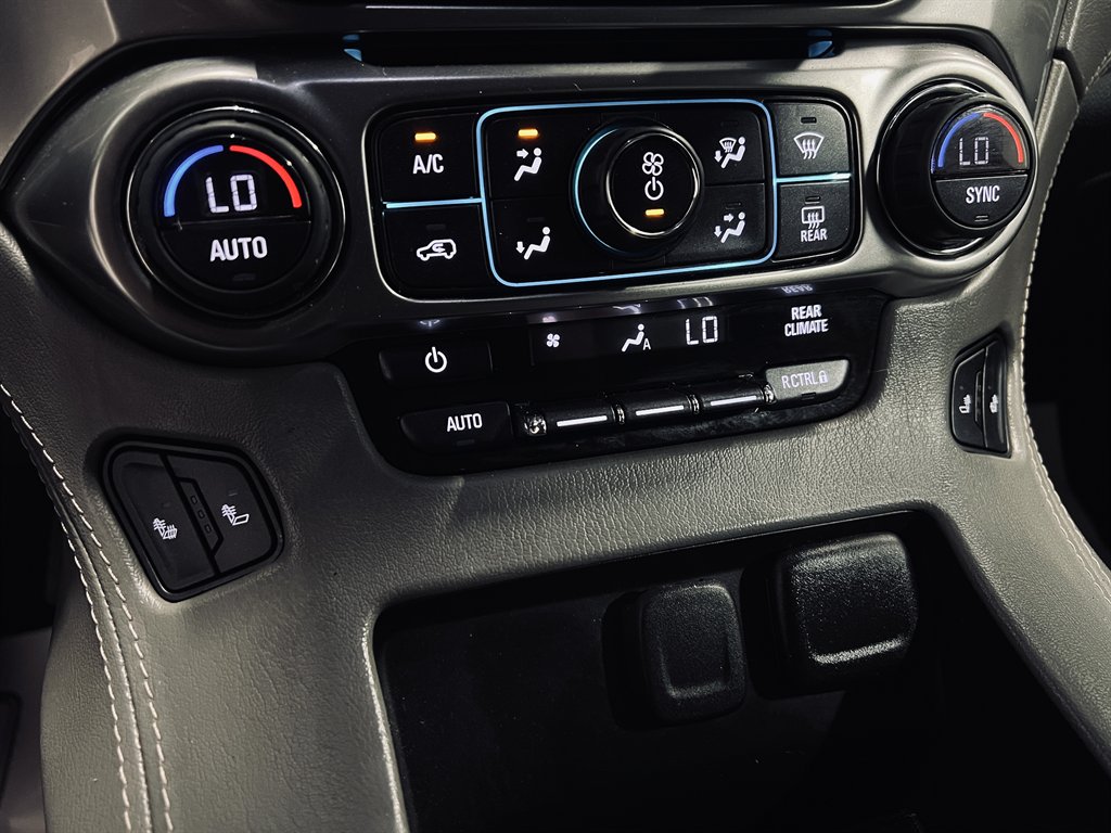 2020 Chevrolet Suburban - $24,999