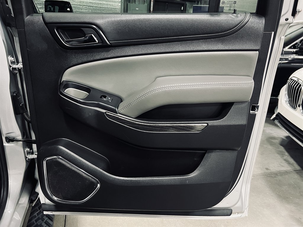 2020 Chevrolet Suburban - $24,999