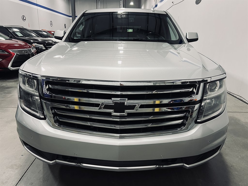 2020 Chevrolet Suburban - $24,999