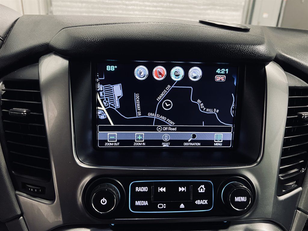 2020 Chevrolet Suburban - $24,999