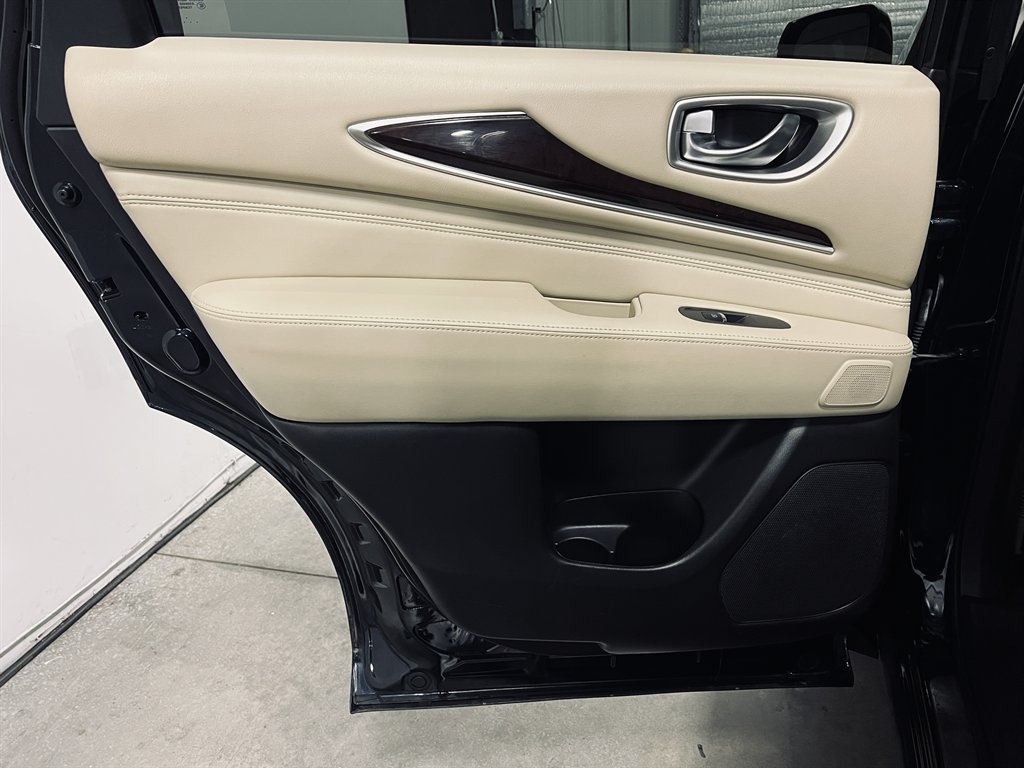 2019 INFINITI QX60 - $16,500