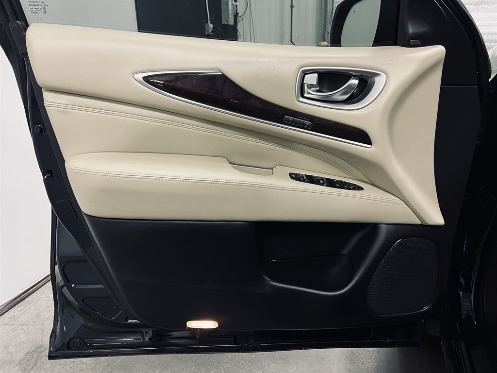 2019 INFINITI QX60 - $16,500