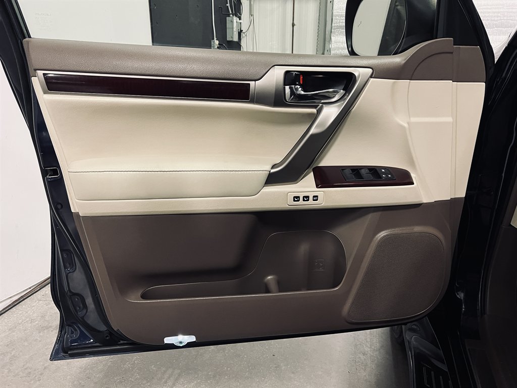 2019 Lexus GX - $28,850