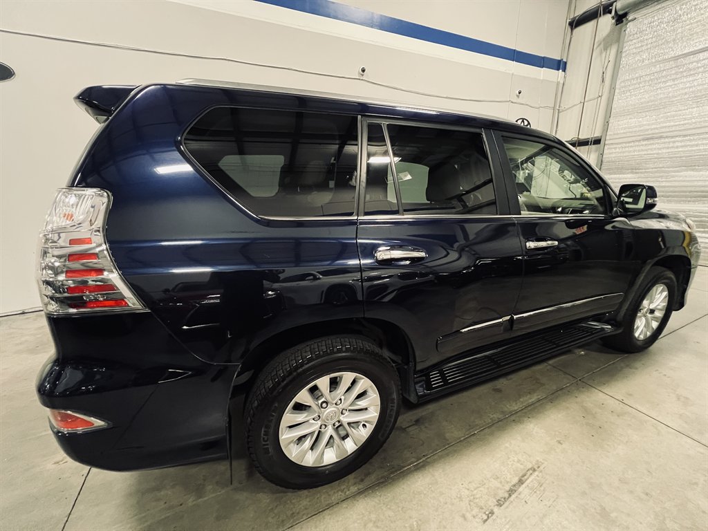 2019 Lexus GX - $28,850