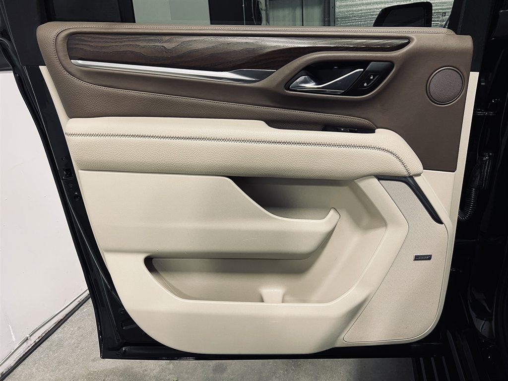 2021 GMC Yukon - $34,999