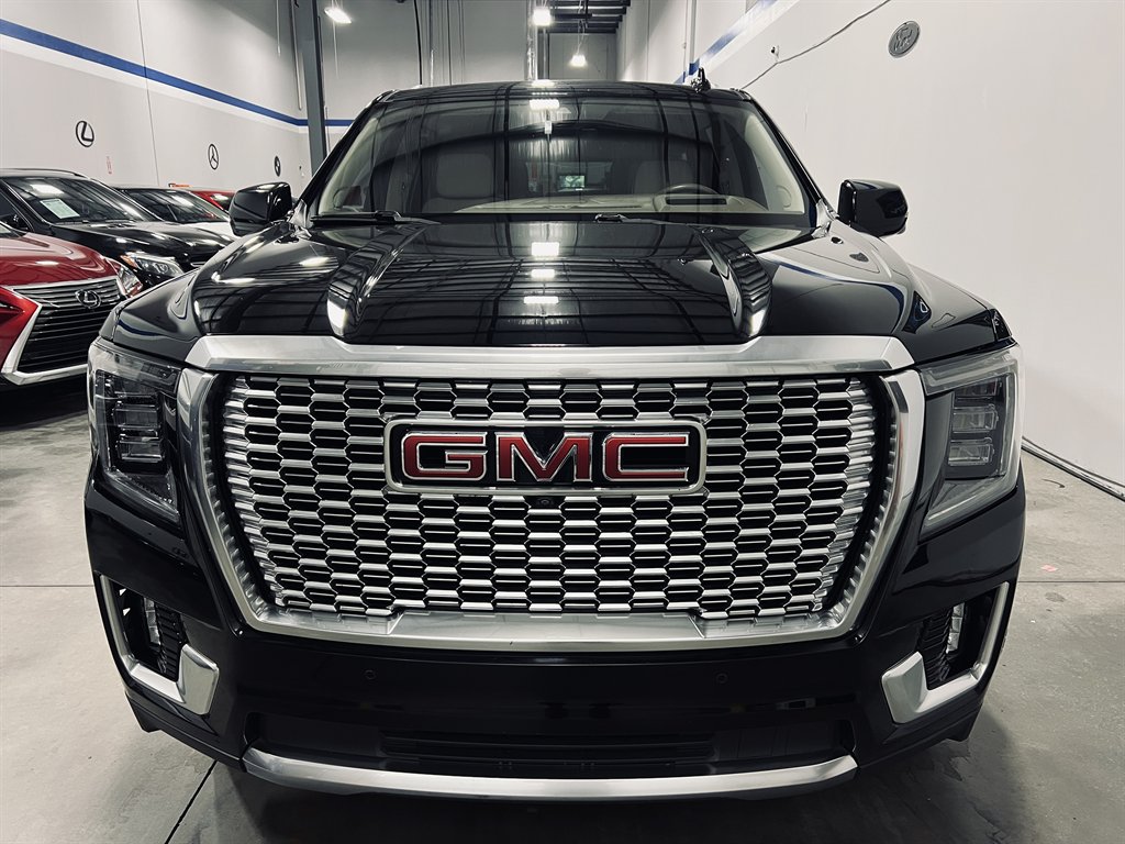 2021 GMC Yukon - $34,999