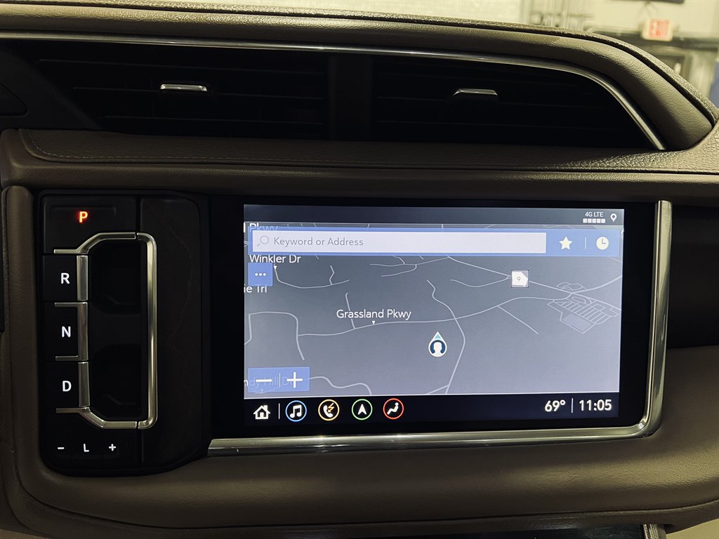 2021 GMC Yukon - $34,999
