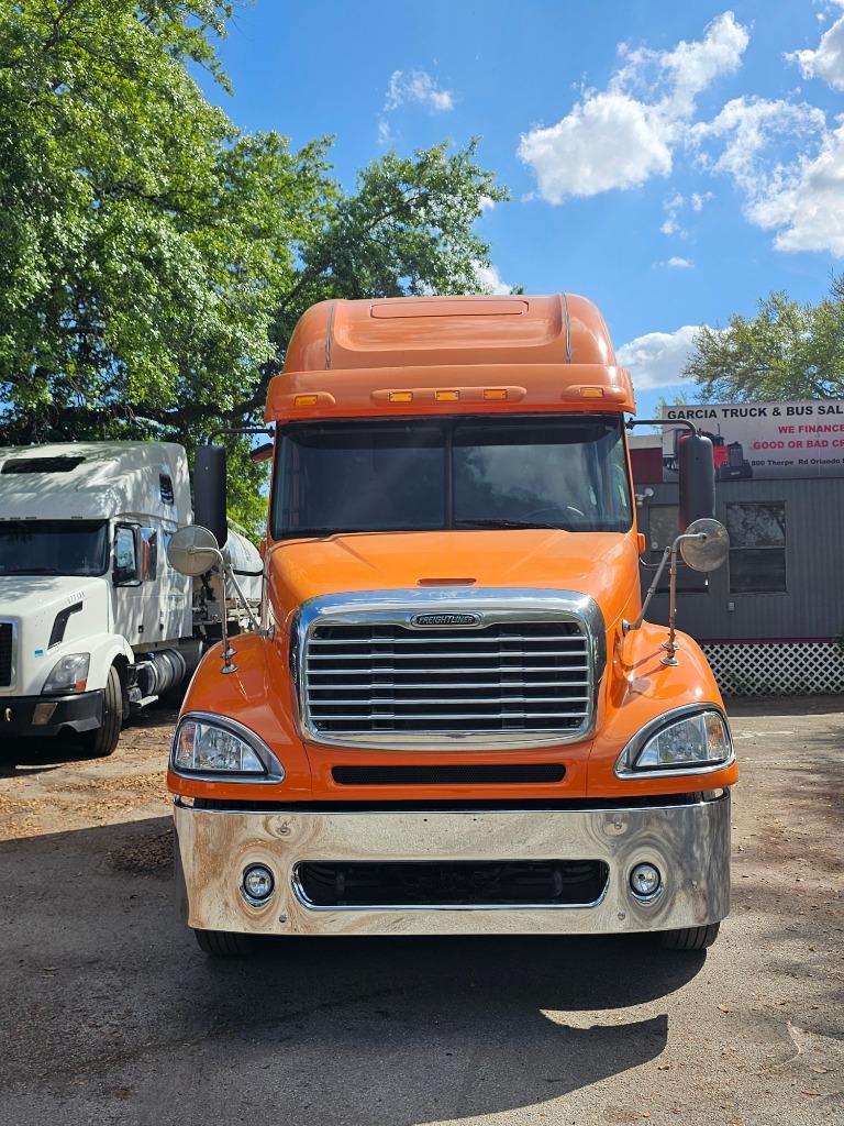 2012 Freightliner CL120 Columbia Conventional Sleeper