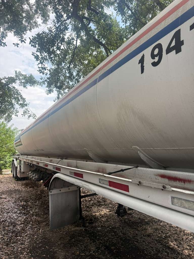 1996 CUSTOM TANKER  - $10,000