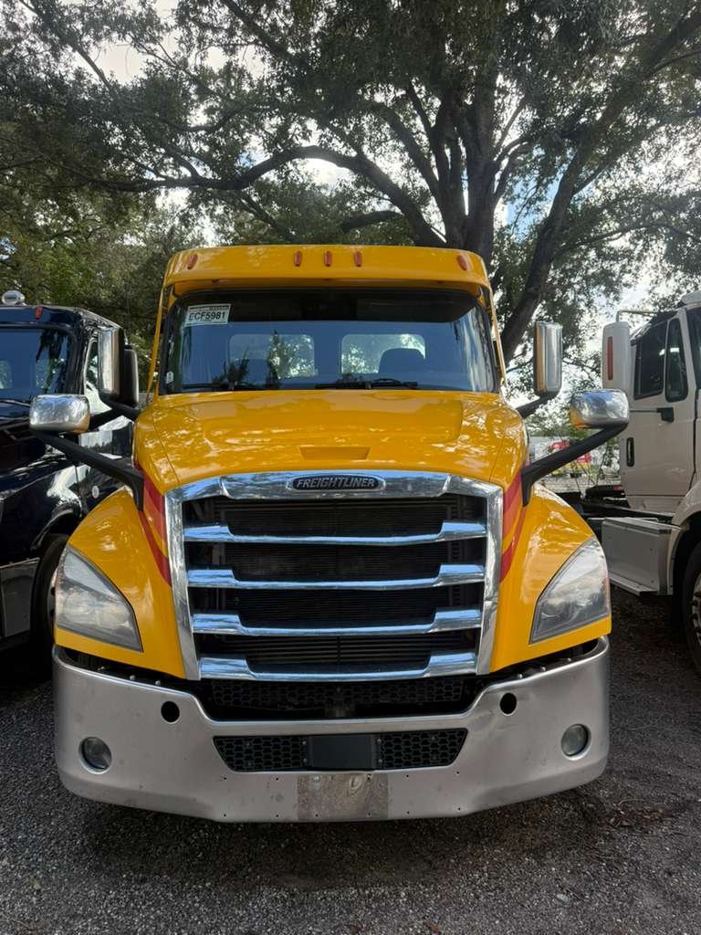 2021 Freightliner Cascadia