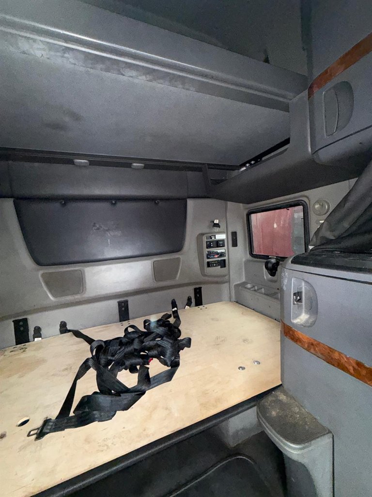 2019 International LT625 - $22,000