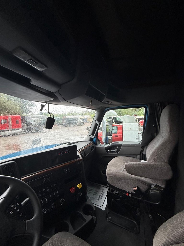 2019 International LT625 - $22,000