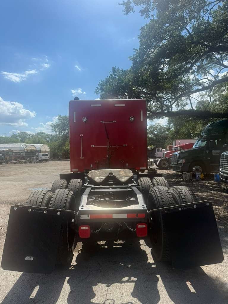 2009 Peterbilt 388 - $36,500