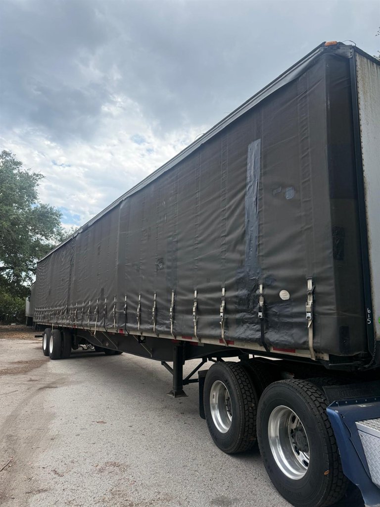 2005 Utility Curtain Side - $10,000