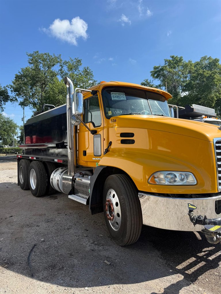 2015 Mack Pinnacle - $54,000