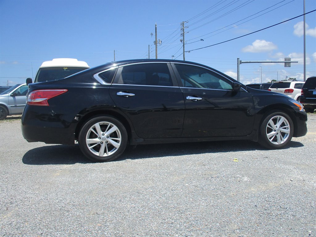 2013 Nissan Altima 2.5 photo