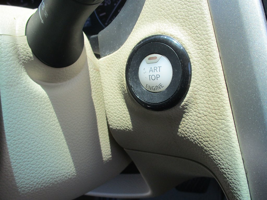 2013 Nissan Altima 2.5 photo