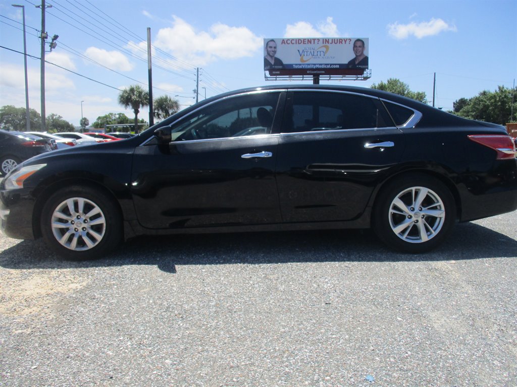 2013 Nissan Altima 2.5 photo