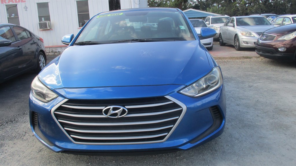 2017 Hyundai Elantra SE photo
