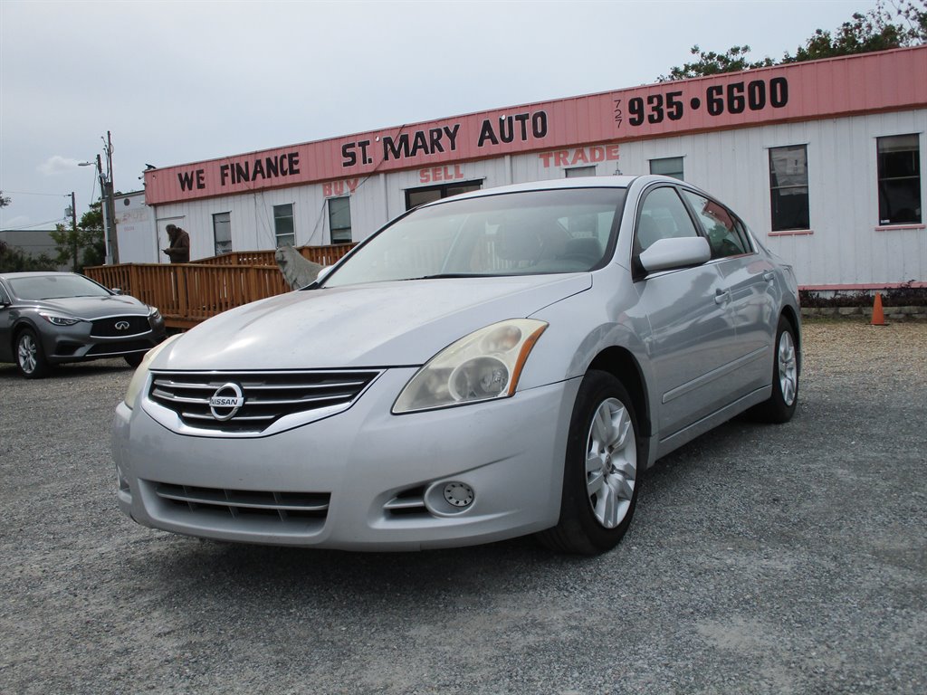 2011 Nissan Altima 2.5 photo