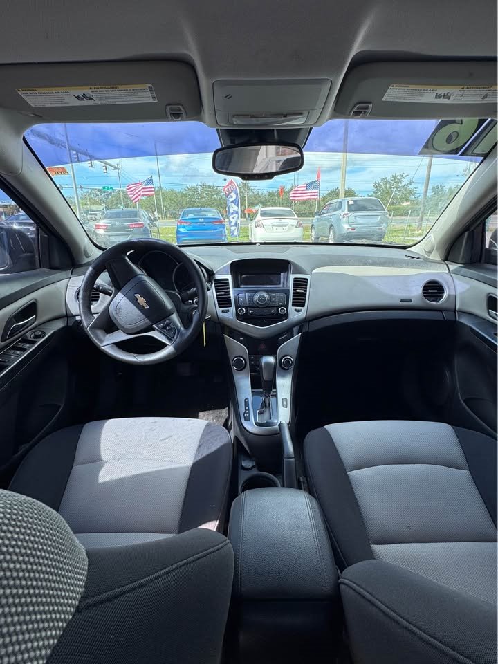2016 Chevrolet Cruze - $6,990