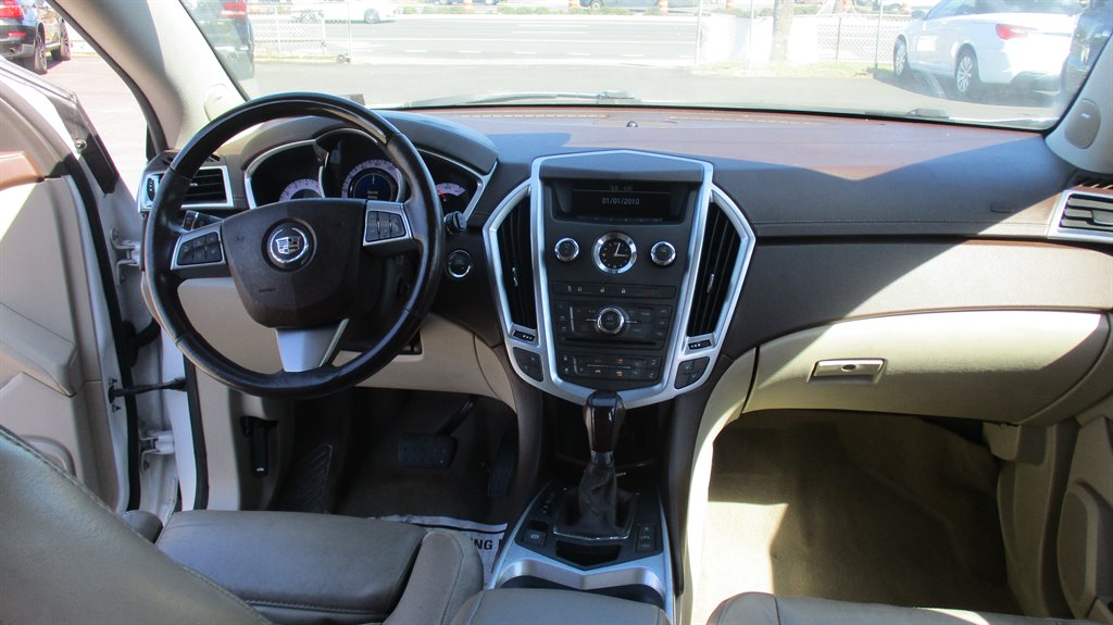 2012 Cadillac SRX - $8,990