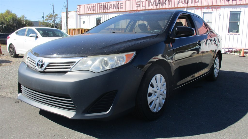 2012 Toyota Camry - $7,900