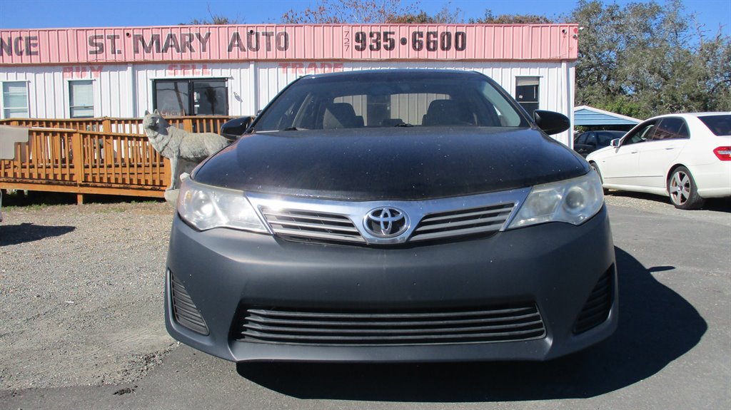 2012 Toyota Camry - $7,900
