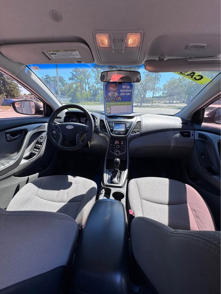2015 Hyundai Elantra - $7,990