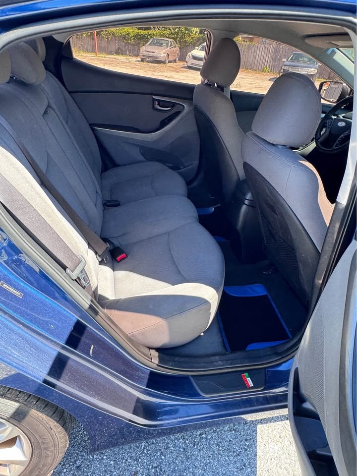 2015 Hyundai Elantra - $7,990