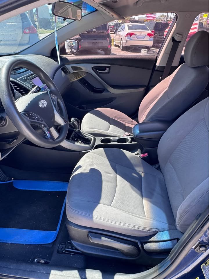 2015 Hyundai Elantra - $7,990