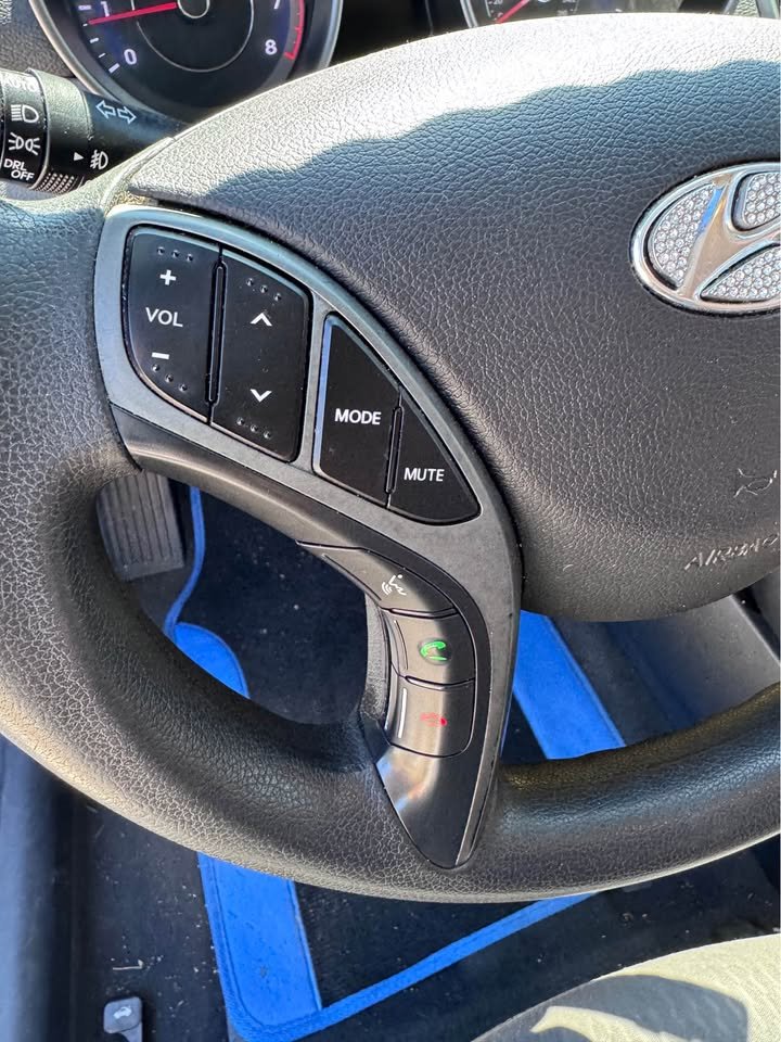 2015 Hyundai Elantra - $7,990